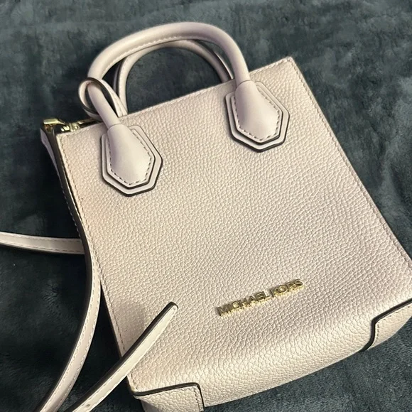 Michael Kors Beige Mini Crossbody Bag - Picture 4 of 5